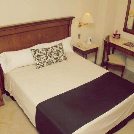 Howard Johnson Hotel 9 De Julio Avenue 부에노스아이레스 외부 사진