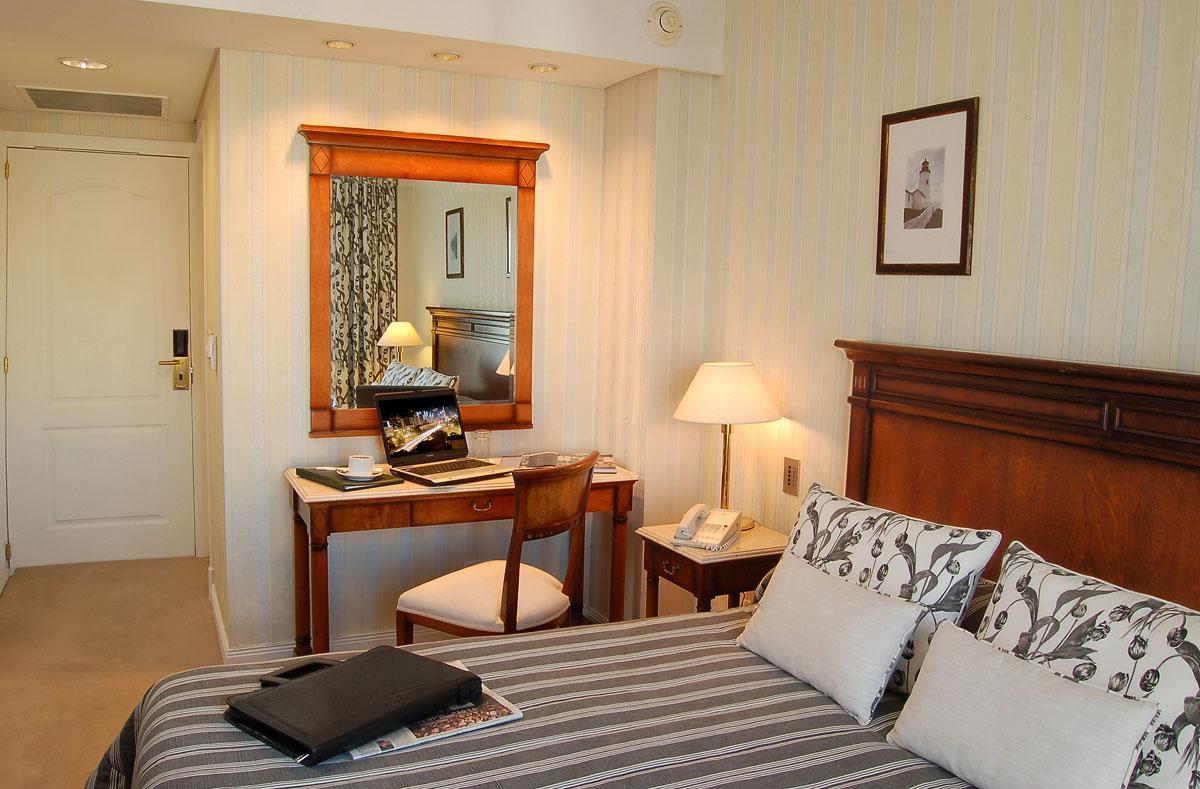 Howard Johnson Hotel 9 De Julio Avenue 부에노스아이레스 객실 사진
