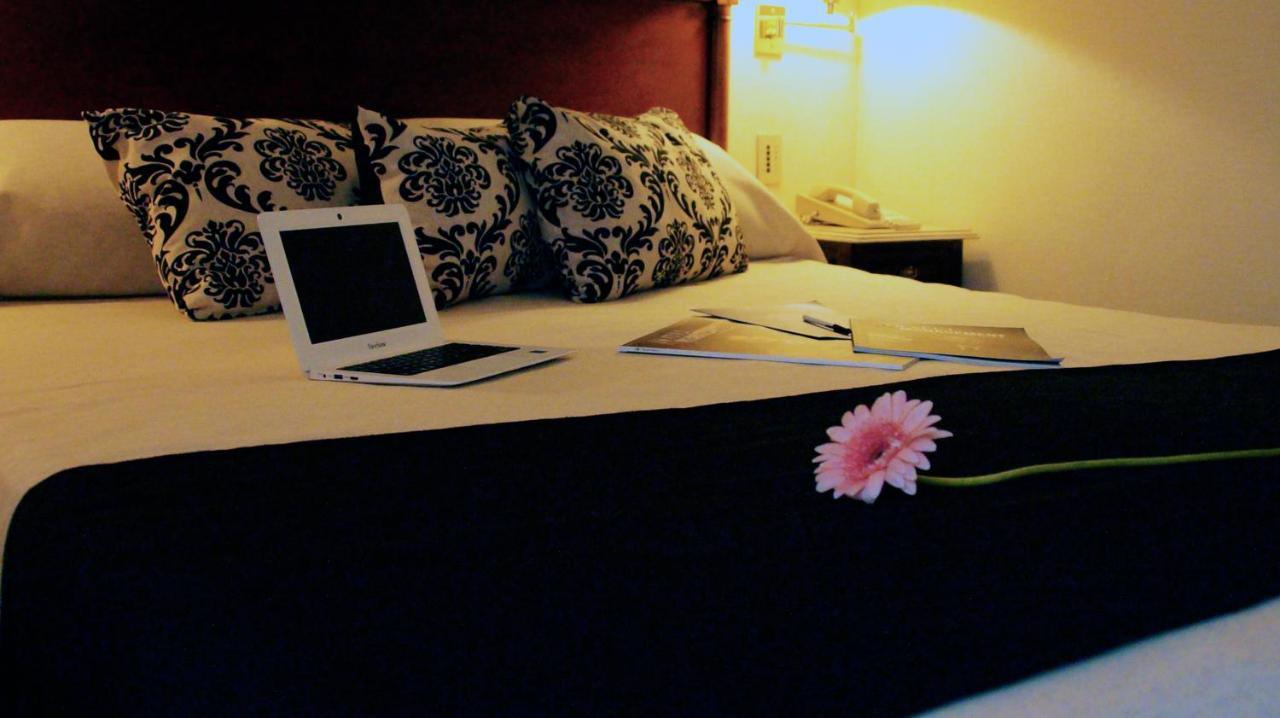 Howard Johnson Hotel 9 De Julio Avenue 부에노스아이레스 외부 사진